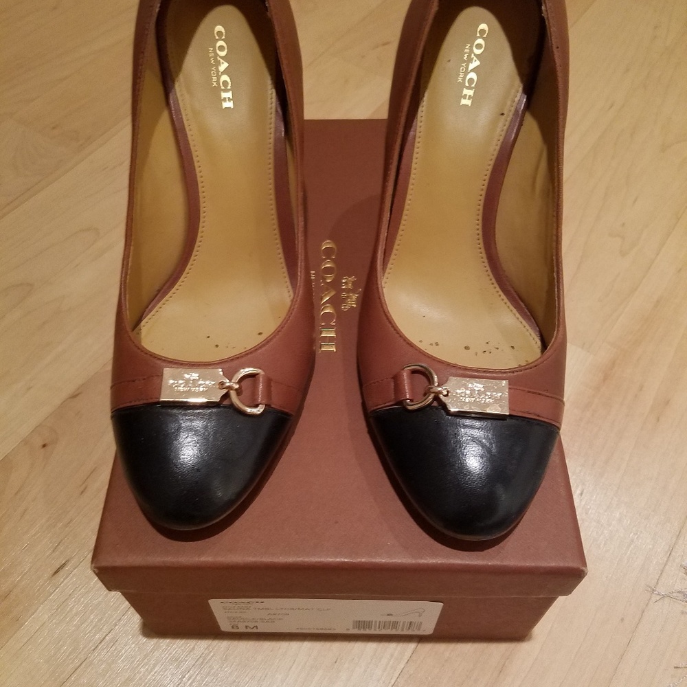 Coach Salina Saddle/black heels